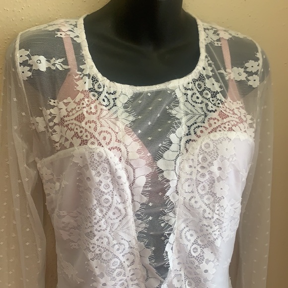 Women’s white Bodysuits Size : M - Picture 4 of 6